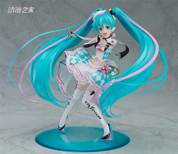 GSC《初音未来》赛车初音2019版feat.杏仁豆腐1/8手办