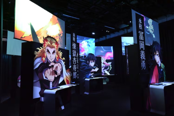 《鬼灭之刃》“柱展”明日开幕，原画覆盖五米高墙！